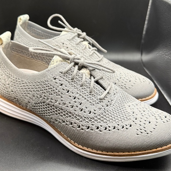Cole Haan Womens Gray Wingtip Original Grand Oxfords size 7.5B - Picture 1 of 6
